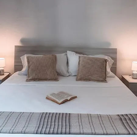 Nuras - L'antica Apartment *